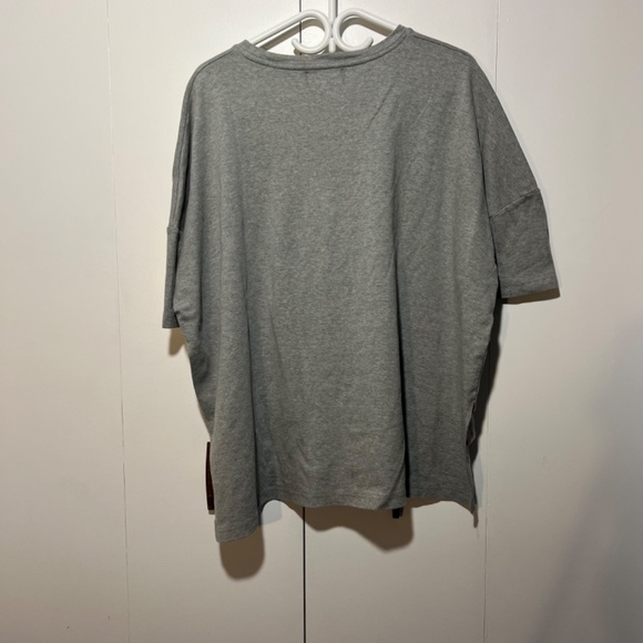 Extreme Oversized High/Low T-Shirt - S/M - Picture 2 of 3